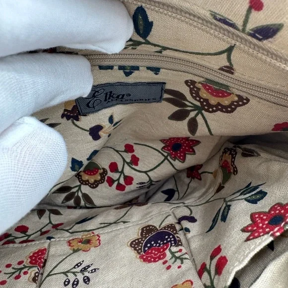 Elka Accessories Shoulder Bag - Picture 10 of 11